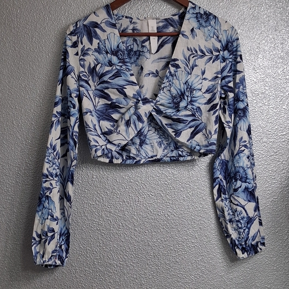 H&M Linen Blend Floral Crop Top    Size S - Picture 5 of 9